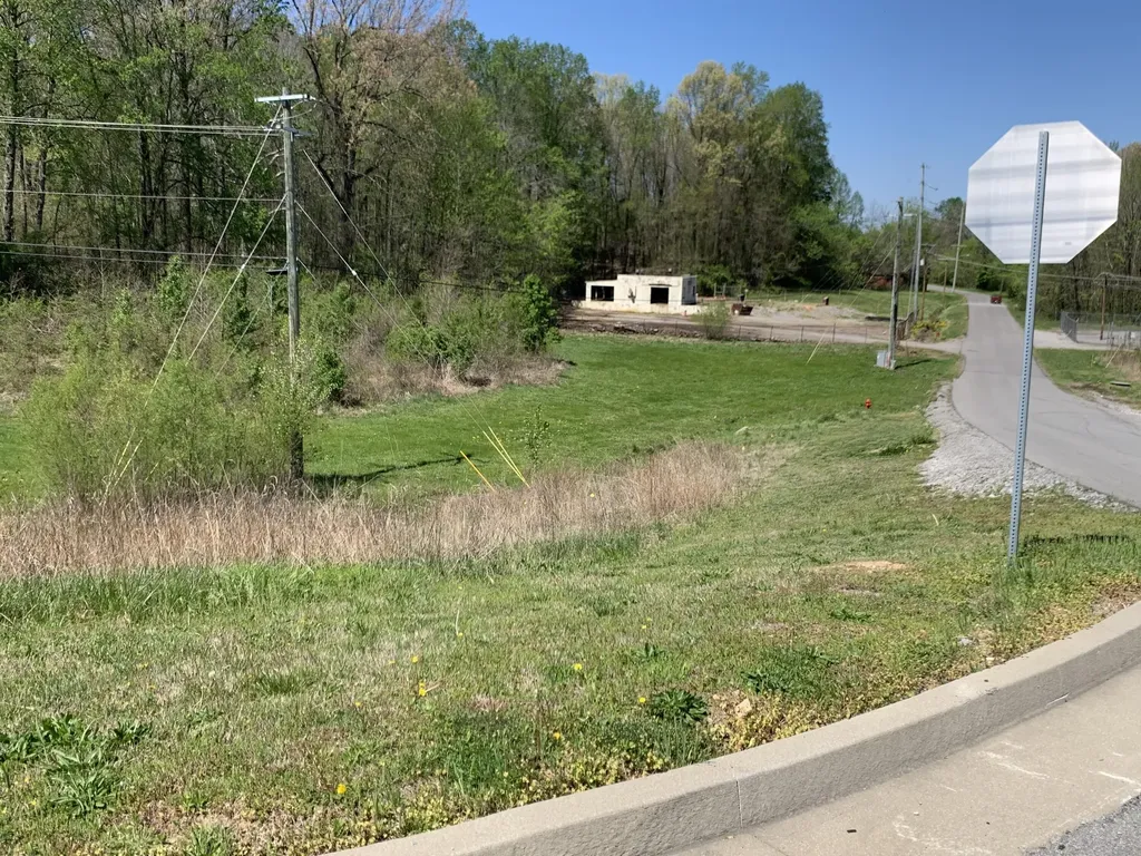 501 E Second Avenue Central City KY 42330
