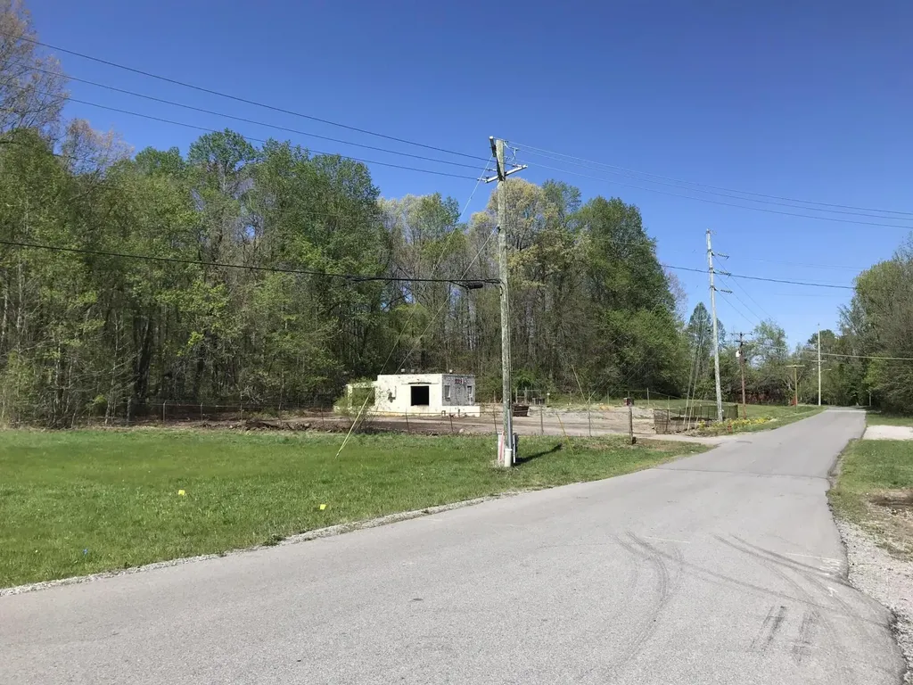 501 E Second Avenue Central City KY 42330