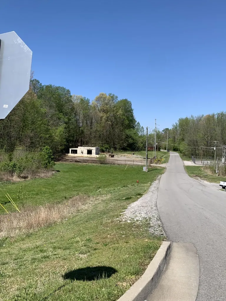 501 E Second Avenue Central City KY 42330