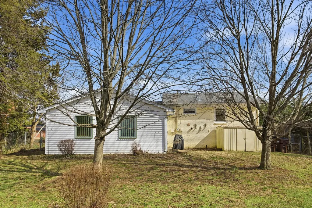 1030 Maywick Drive Lexington KY 40504