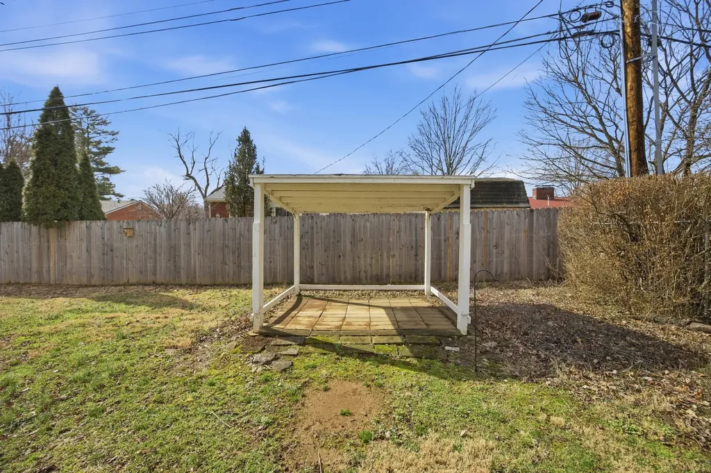 1030 Maywick Drive Lexington KY 40504