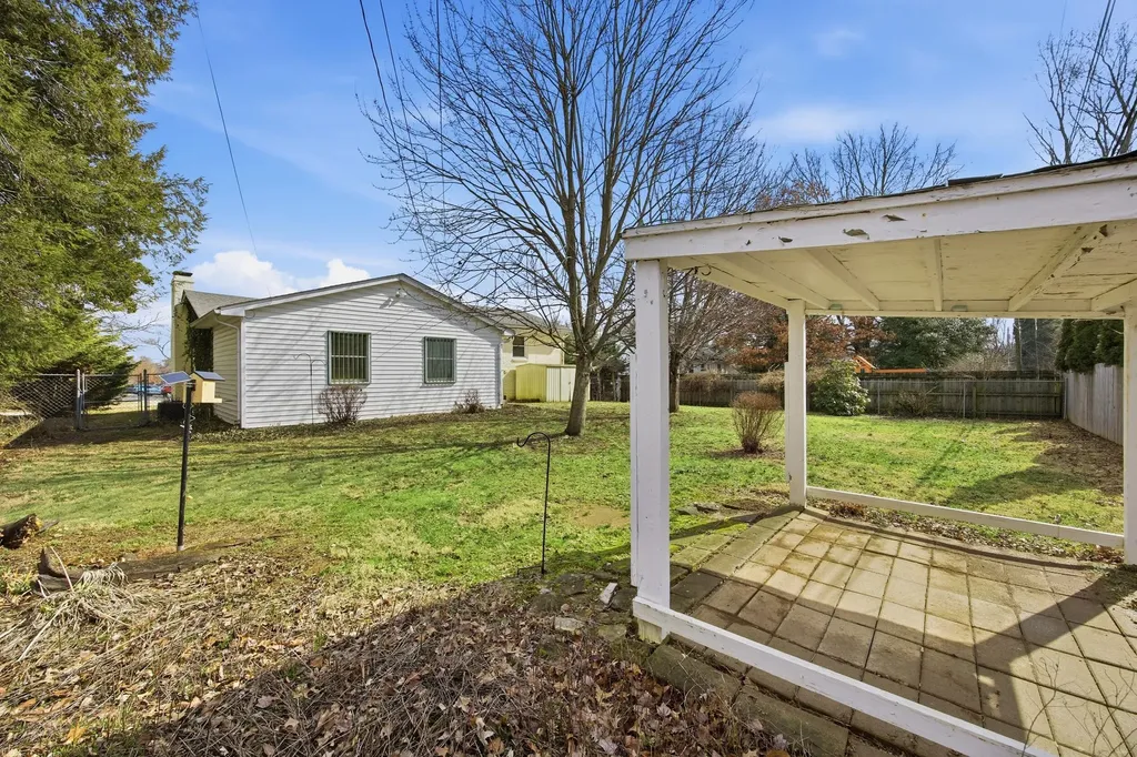 1030 Maywick Drive Lexington KY 40504