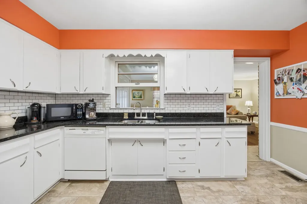 1030 Maywick Drive Lexington KY 40504