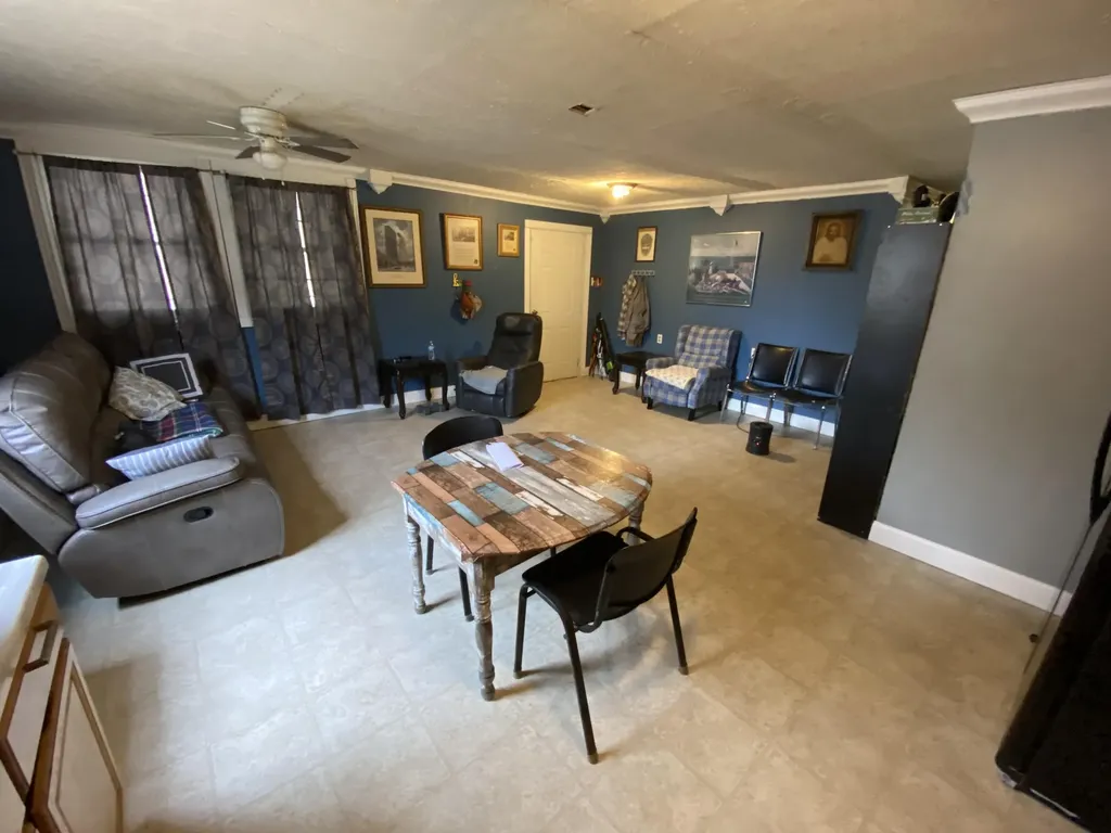 11130 Kentucky 1524 Manchester KY 40962