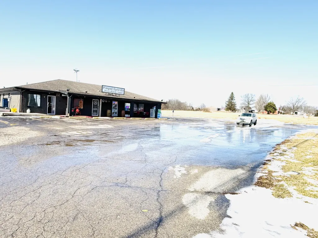 2098 Harrodsburg Road Lawrenceburg KY 40342