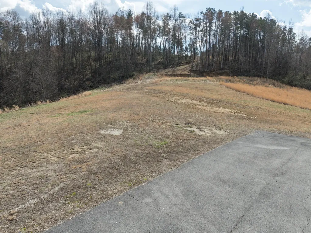 2095 State Highway 3041 Corbin KY 40701