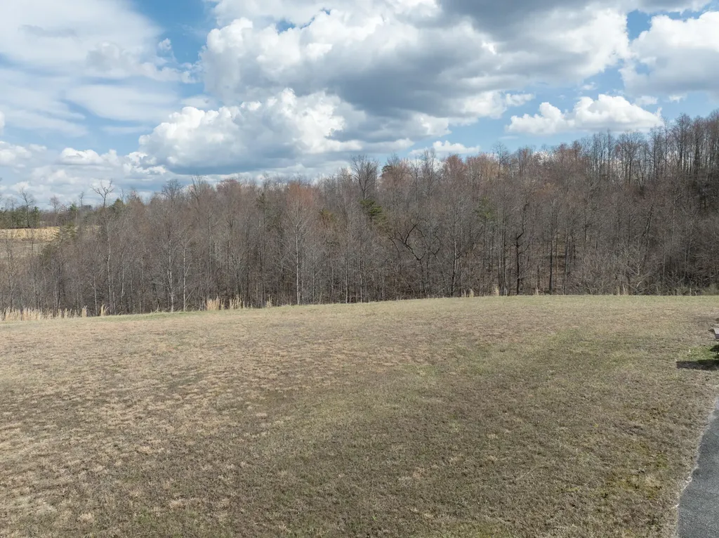 2095 State Highway 3041 Corbin KY 40701