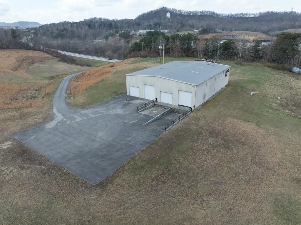 2095 State Highway 3041 Corbin KY 40701