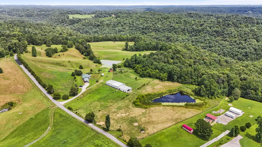 5119 Shoemaker Ridge Zoe KY 41397