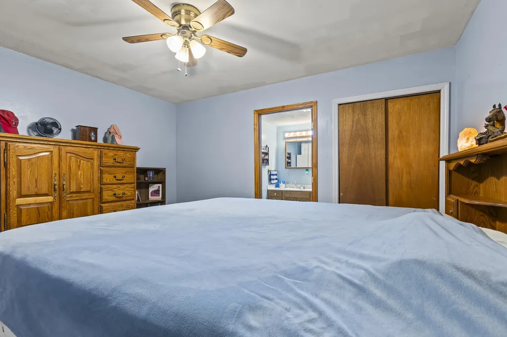 5119 Shoemaker Ridge Zoe KY 41397