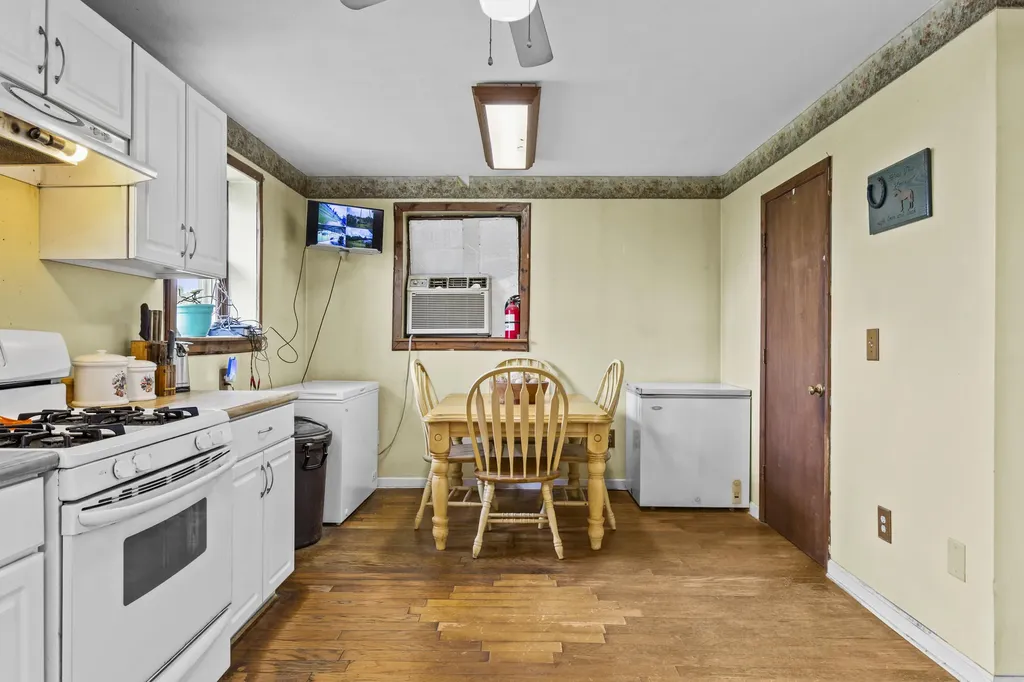 5119 Shoemaker Ridge Zoe KY 41397