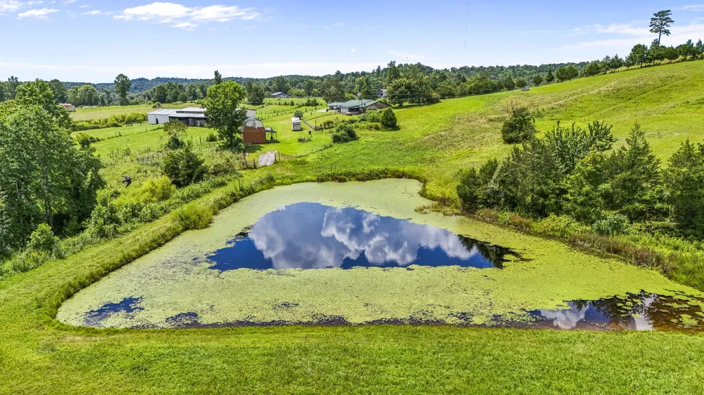 5119 Shoemaker Ridge Zoe KY 41397