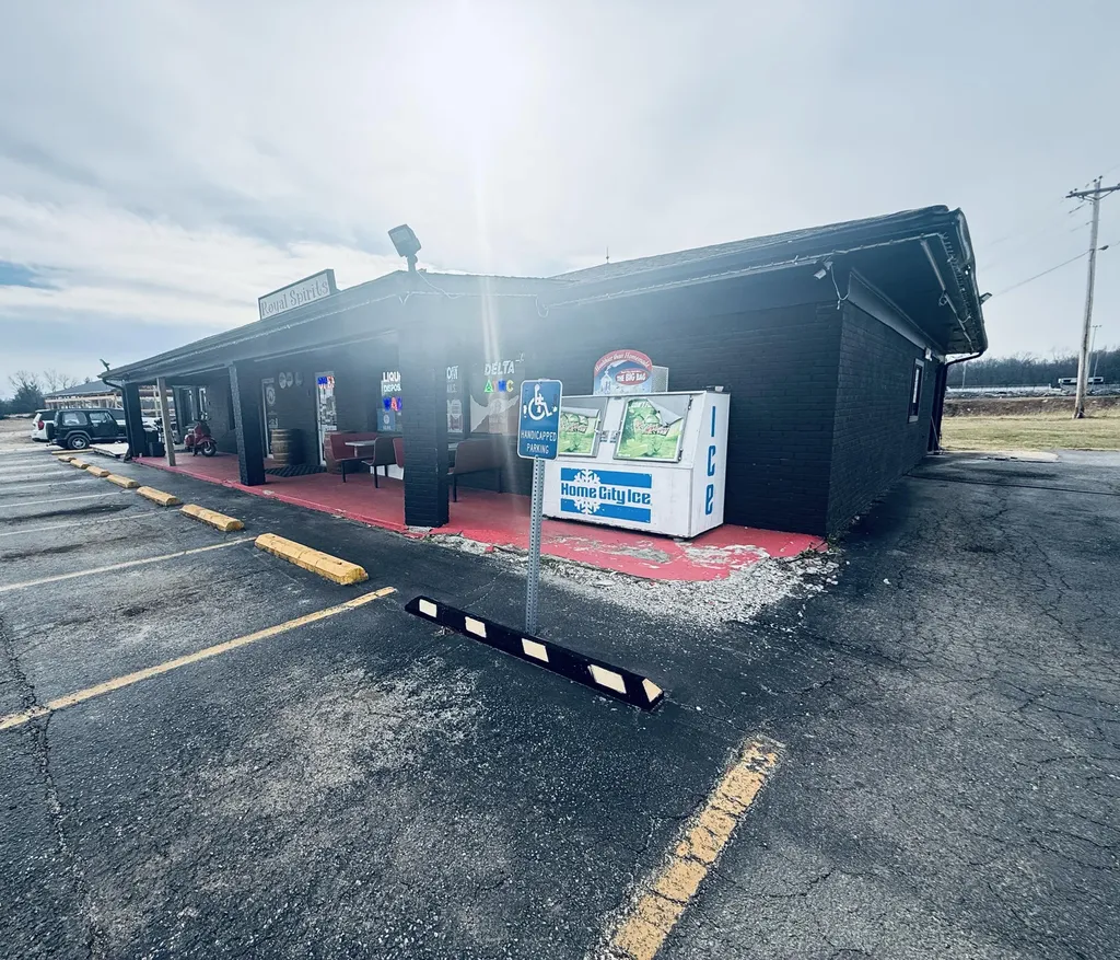 2098 Harrodsburg Road Lawrenceburg KY 40342