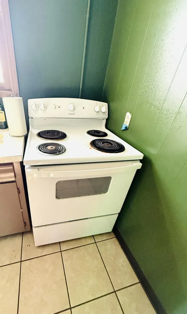 2098 Harrodsburg Road Lawrenceburg KY 40342