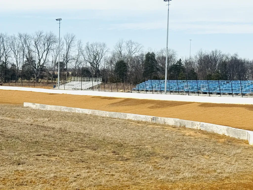 2098 Harrodsburg Road Lawrenceburg KY 40342