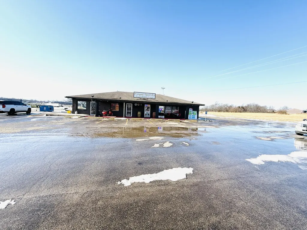 2098 Harrodsburg Road Lawrenceburg KY 40342
