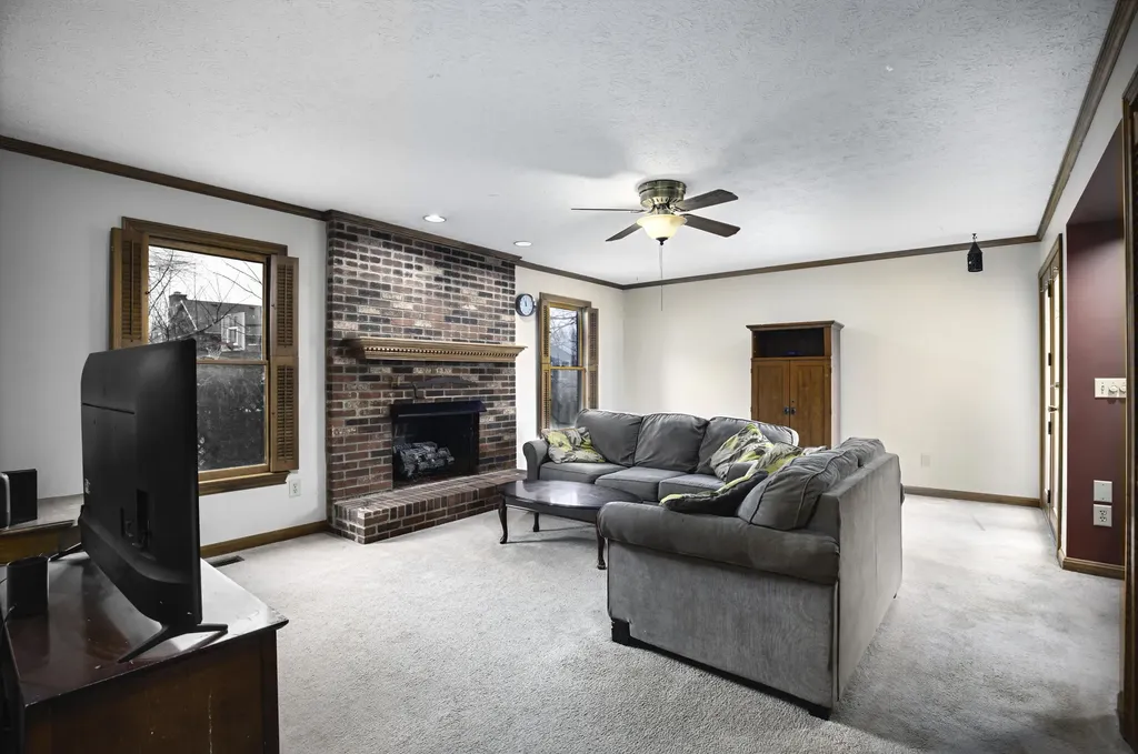 1709 Hunters Rest Court Lexington KY 40515