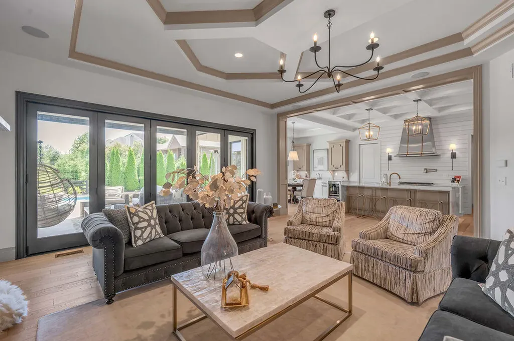 127 Meadow Ridge Drive Nicholasville KY 40356