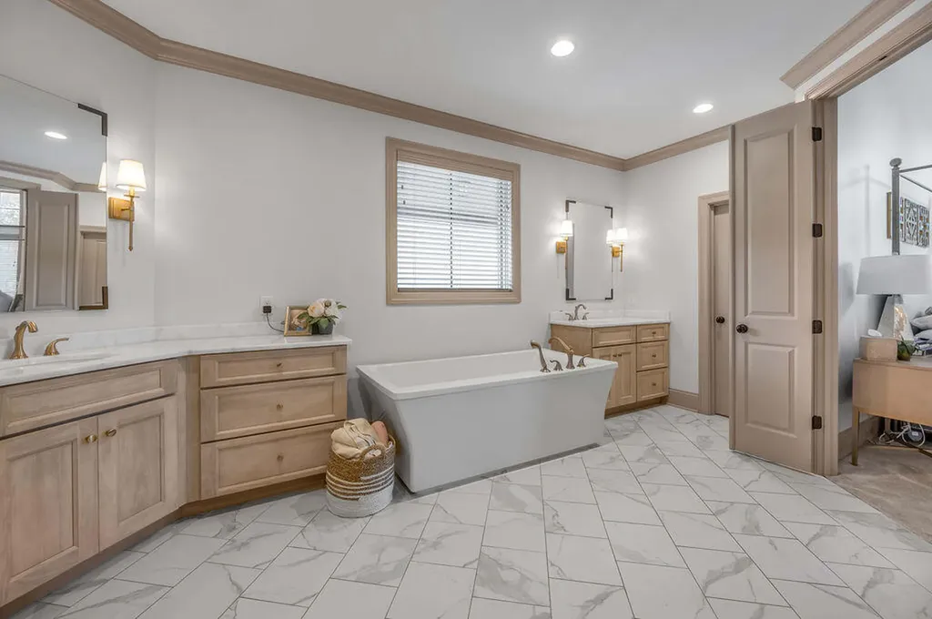 127 Meadow Ridge Drive Nicholasville KY 40356