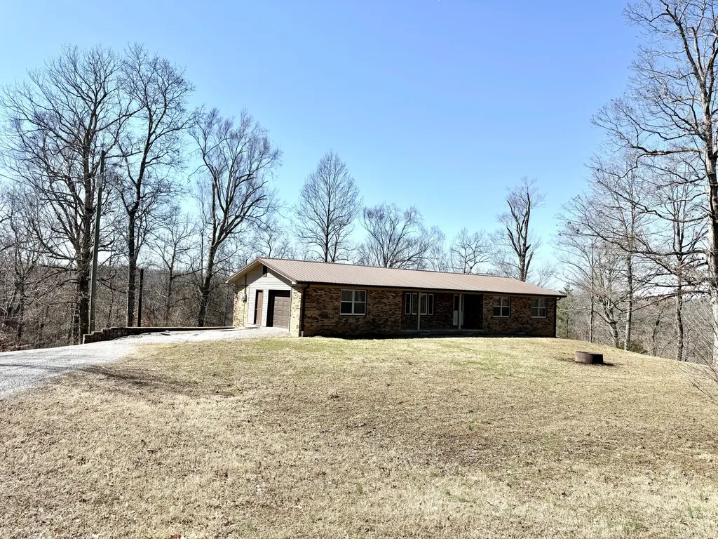 1010 Crockett Road Russell Springs KY 42642