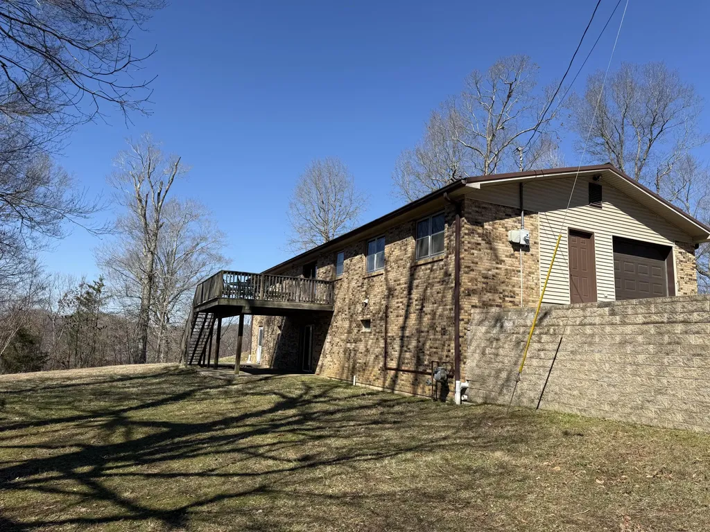 1010 Crockett Road Russell Springs KY 42642
