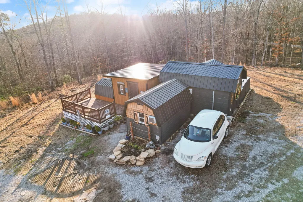 24 Sulphur Springs Hollow Road Somerset KY 42501