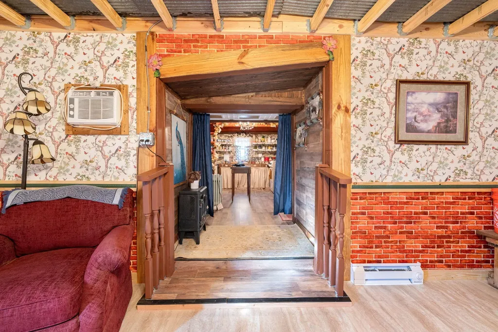 24 Sulphur Springs Hollow Road Somerset KY 42501