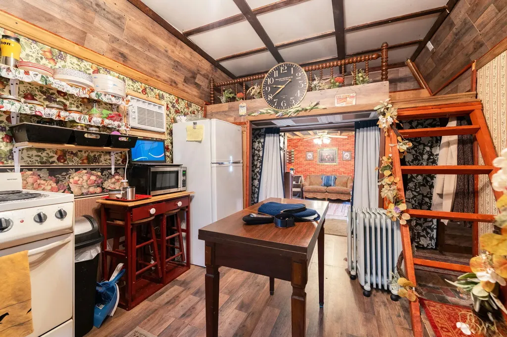 24 Sulphur Springs Hollow Road Somerset KY 42501