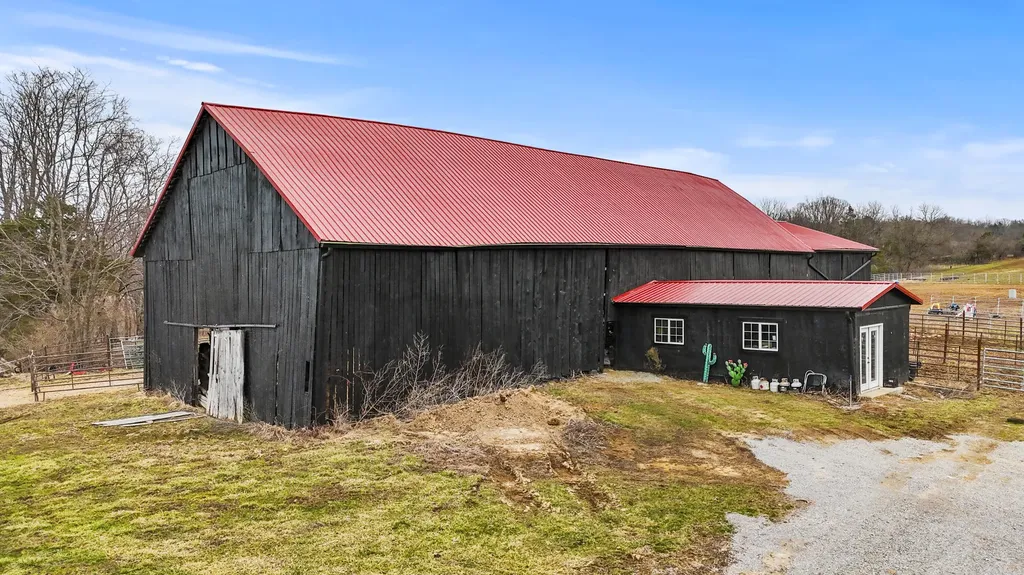 1346 Mundys Landing Road Versailles KY 40383
