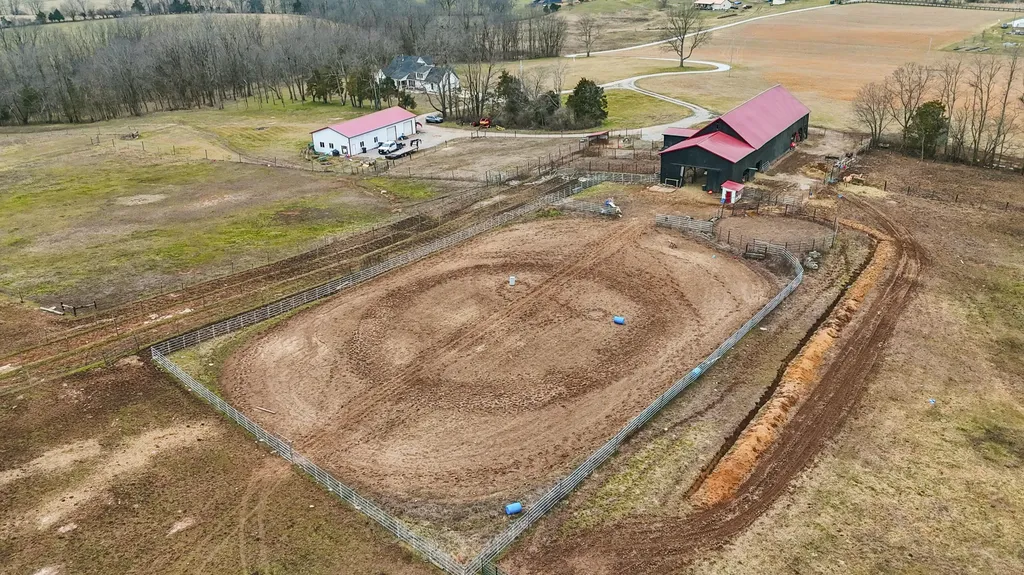 1346 Mundys Landing Road Versailles KY 40383