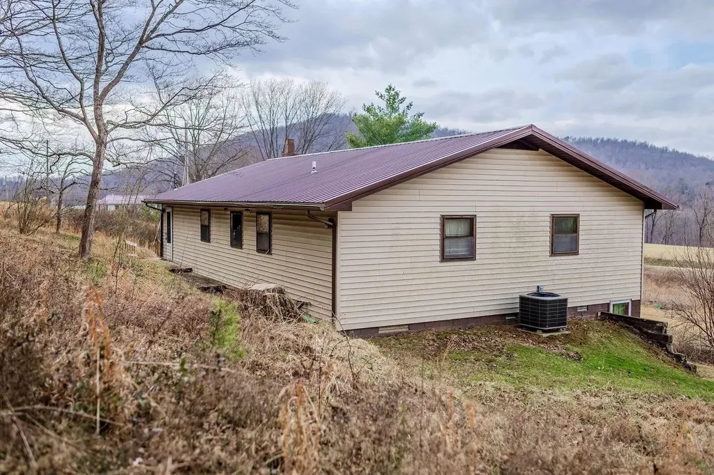 167 Sexton Road Monticello KY 42633