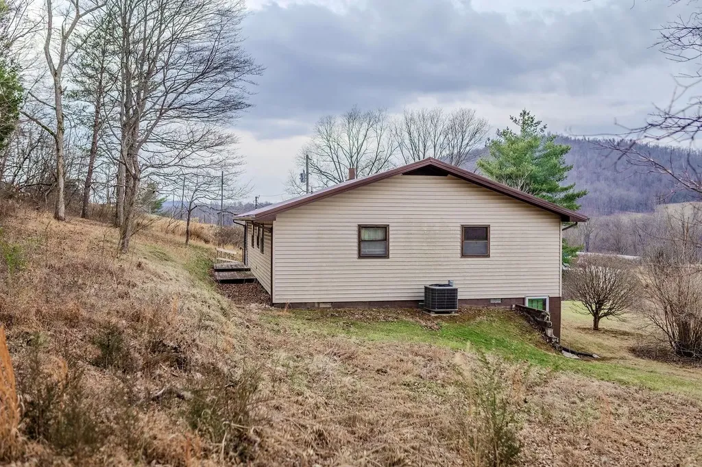 167 Sexton Road Monticello KY 42633
