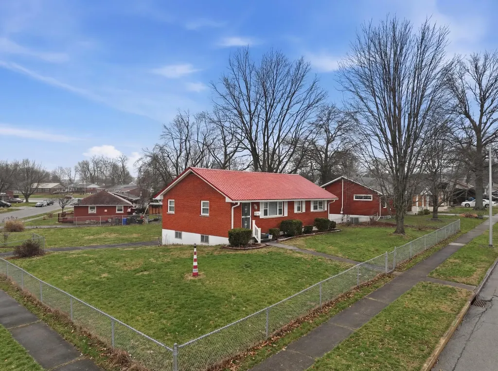1916 Brynell Drive Lexington KY 40505