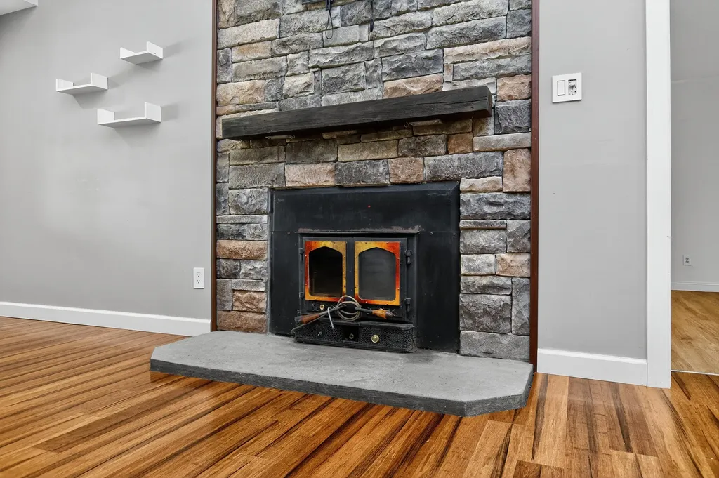 182 Sunrise Shores Harrodsburg KY 40330