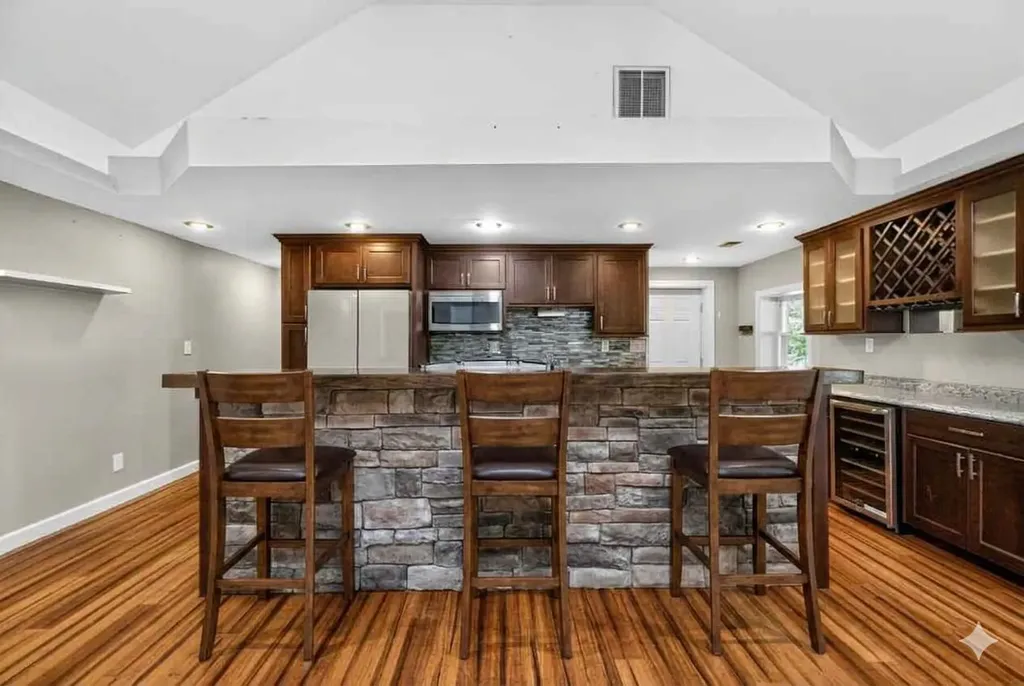 182 Sunrise Shores Harrodsburg KY 40330