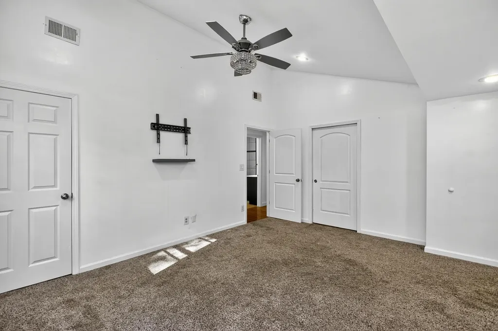 182 Sunrise Shores Harrodsburg KY 40330