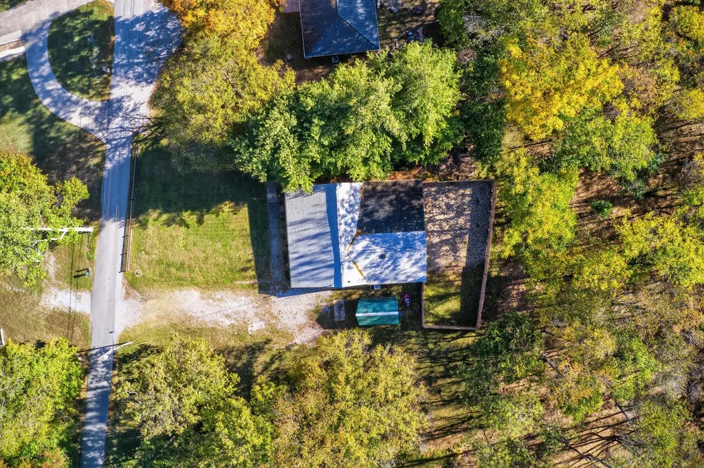 182 Sunrise Shores Harrodsburg KY 40330
