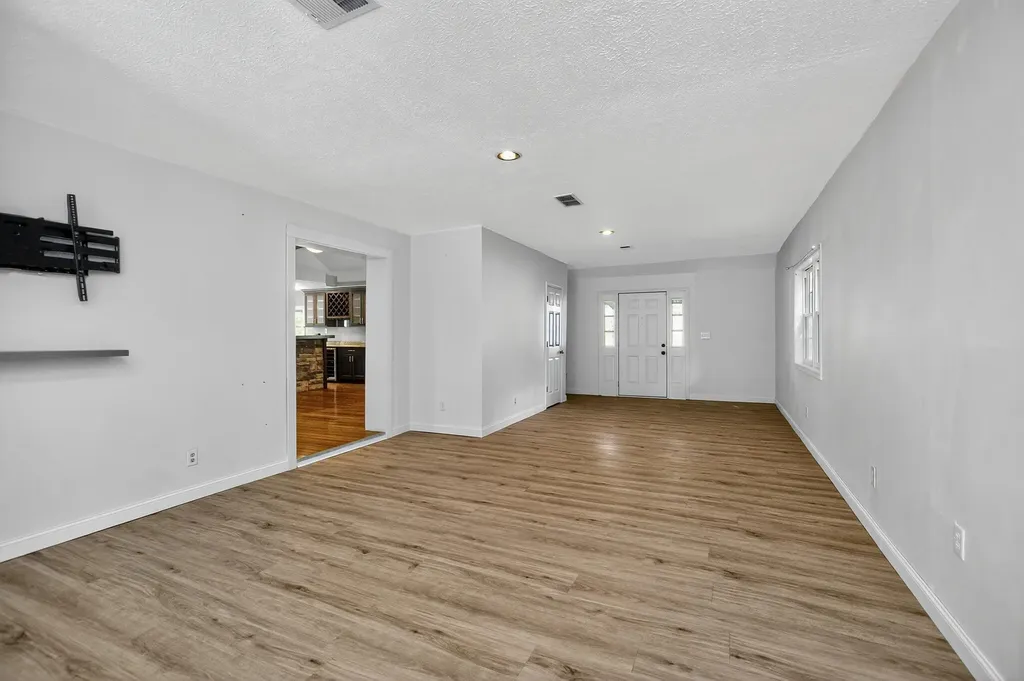 182 Sunrise Shores Harrodsburg KY 40330