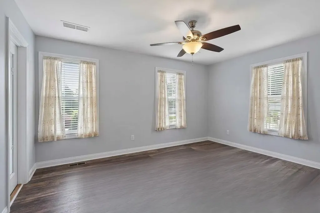 171 Lorraine Court Berea KY 40403