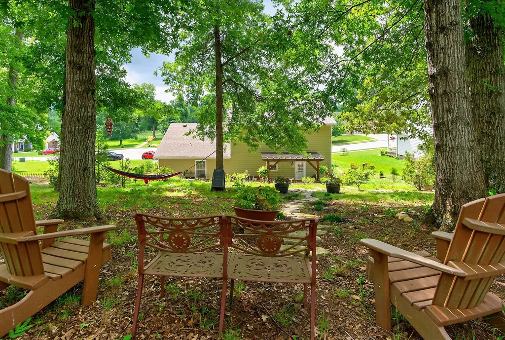 171 Lorraine Court Berea KY 40403