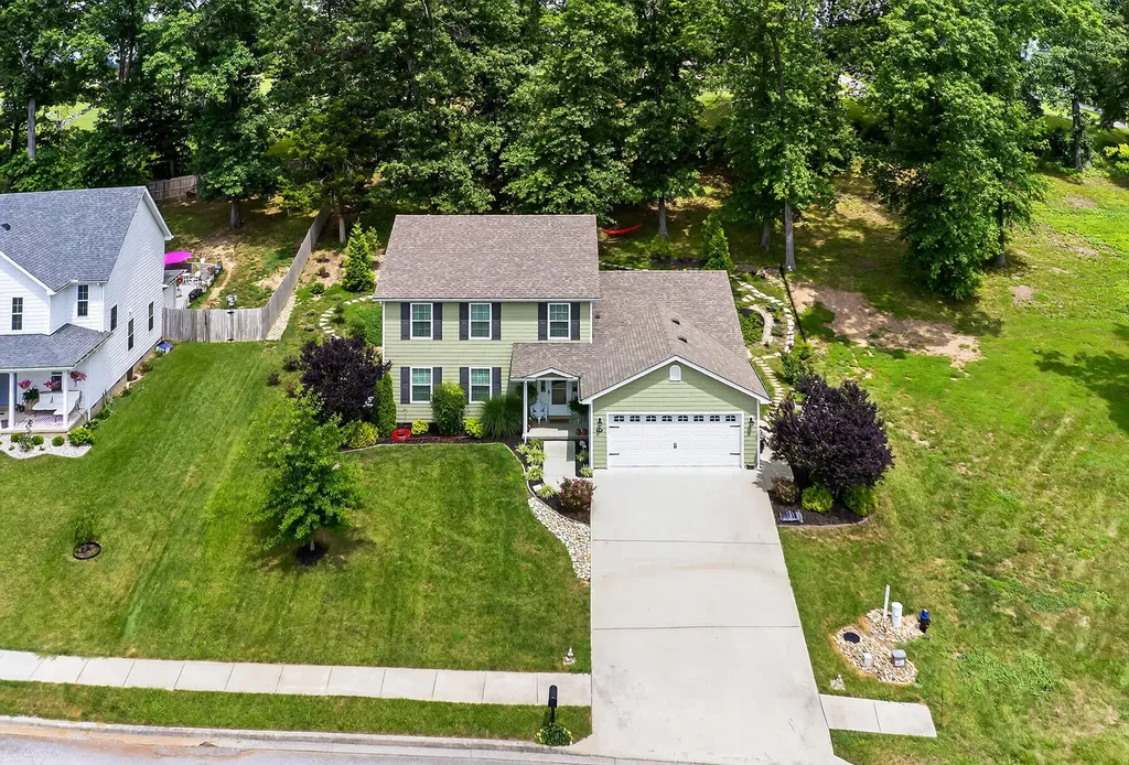 171 Lorraine Court Berea KY 40403