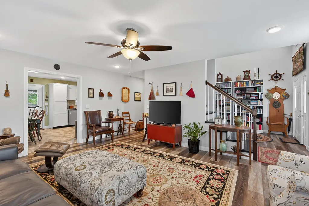 171 Lorraine Court Berea KY 40403