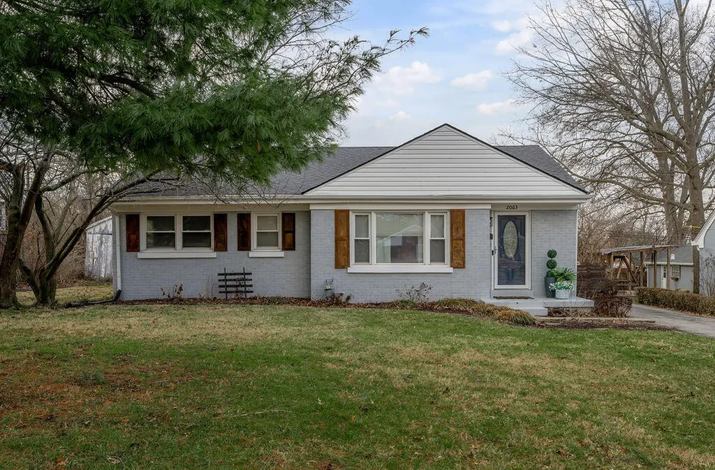 2063 Rainbow Road Lexington KY 40503