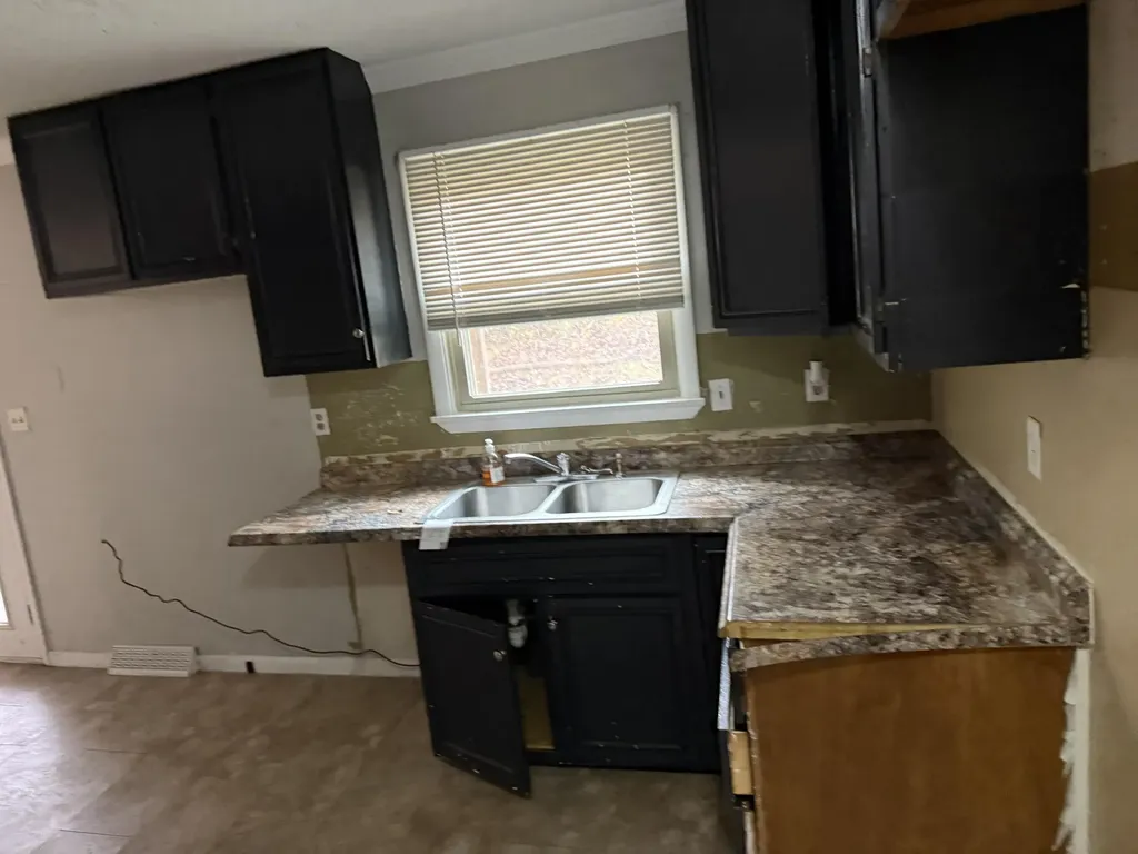 1398 Mckinley Avenue Corbin KY 40701