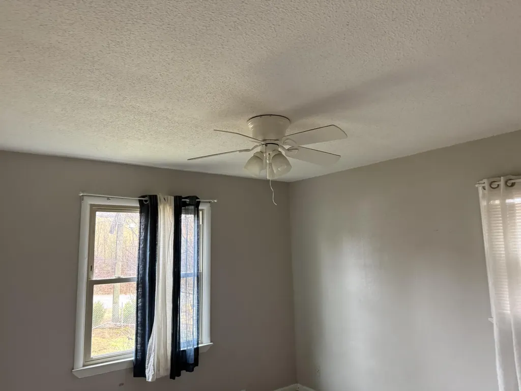 1398 Mckinley Avenue Corbin KY 40701