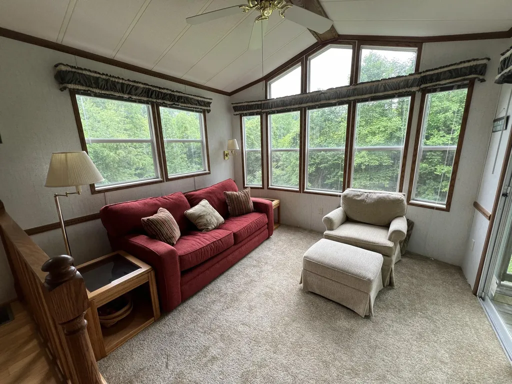 837 Crockett Road Russell Springs KY 42642