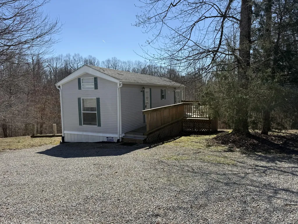 837 Crockett Road Russell Springs KY 42642
