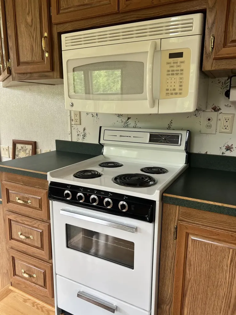 837 Crockett Road Russell Springs KY 42642