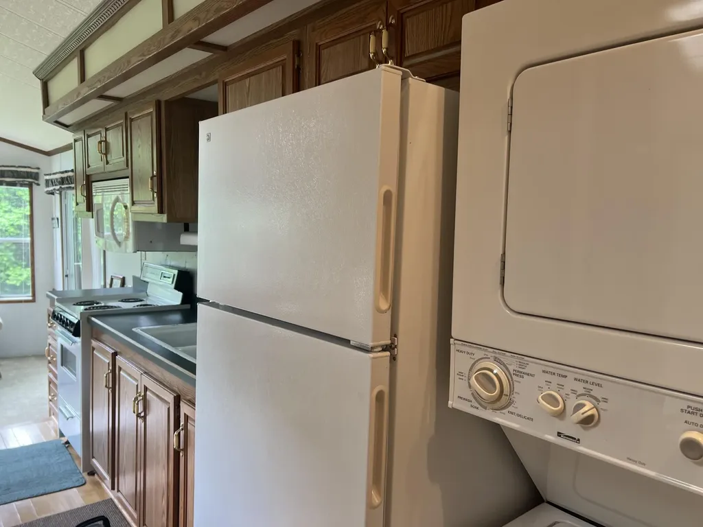 837 Crockett Road Russell Springs KY 42642
