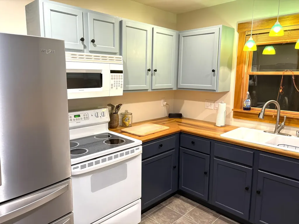 176 The Village Drive Nancy KY 42544